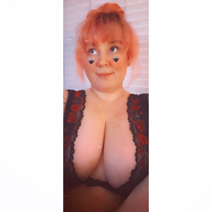 Babymollypop (@babymollypop), OnlyFans creator