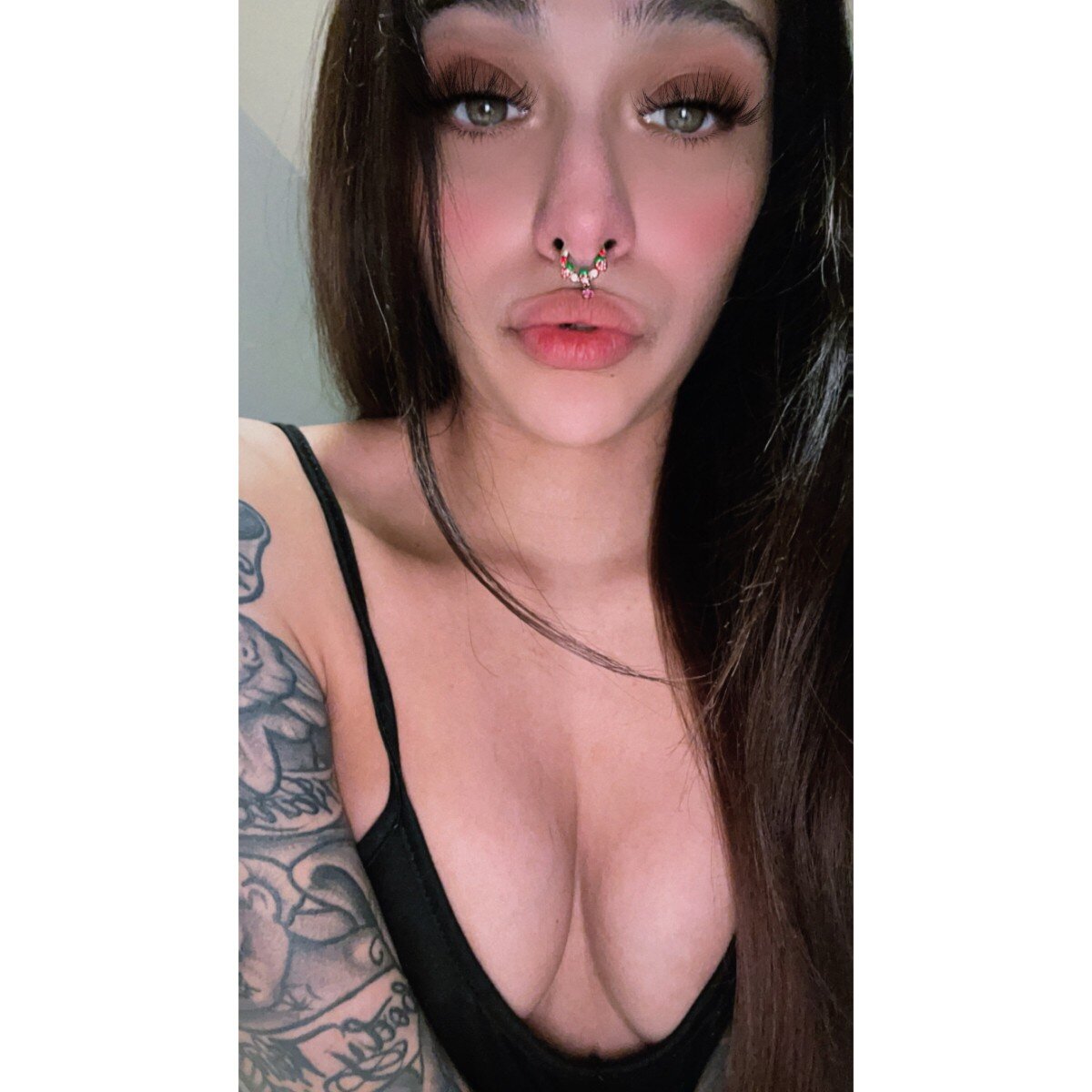 Babynicole210 (@babynicole210), OnlyFans creator