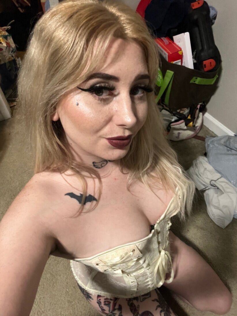 Babyshannon97 (@babyshannon97), OnlyFans creator