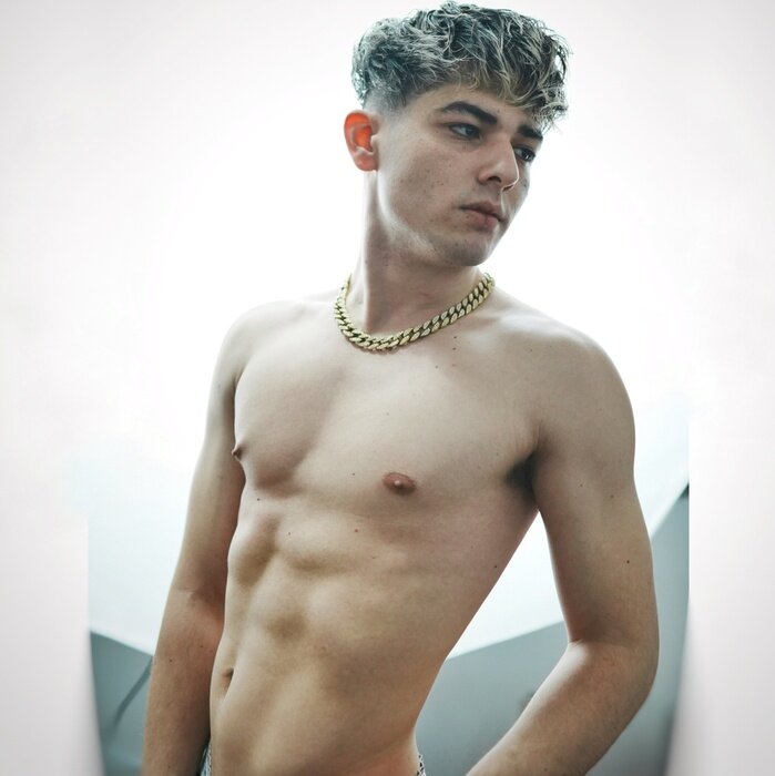 Babytwinktatto (@babytwinktatto), OnlyFans creator