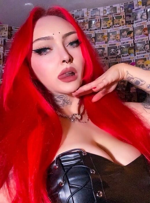 Babyyfirefly (@babyyfirefly), OnlyFans creator