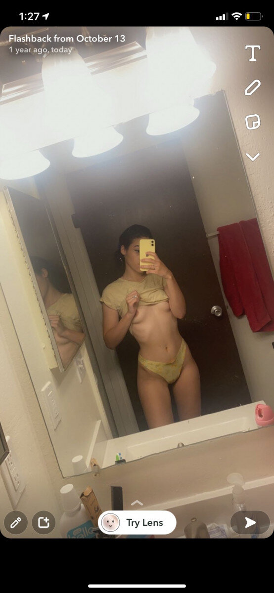Babyygirllindsxxo (@babyygirllindsxxo), OnlyFans creator