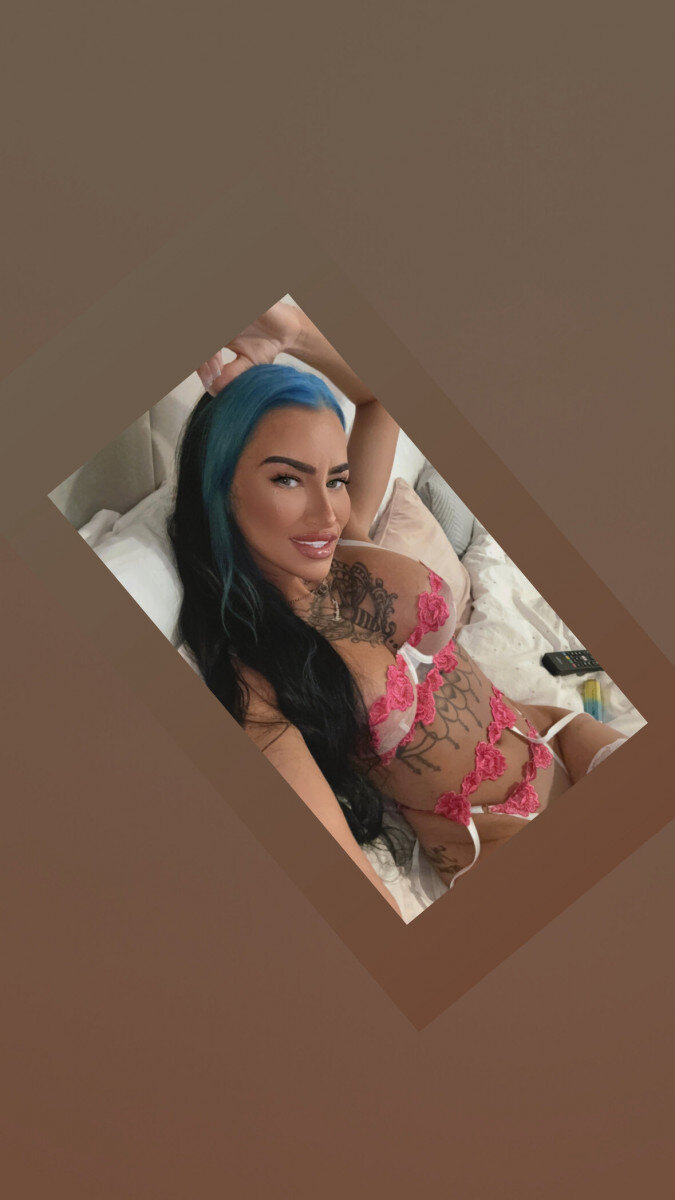 Babyygirllwithtats (@babyygirllwithtats), OnlyFans creator