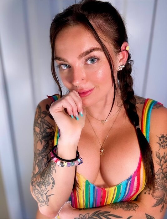 Babyykhloee (@babyykhloee), OnlyFans creator