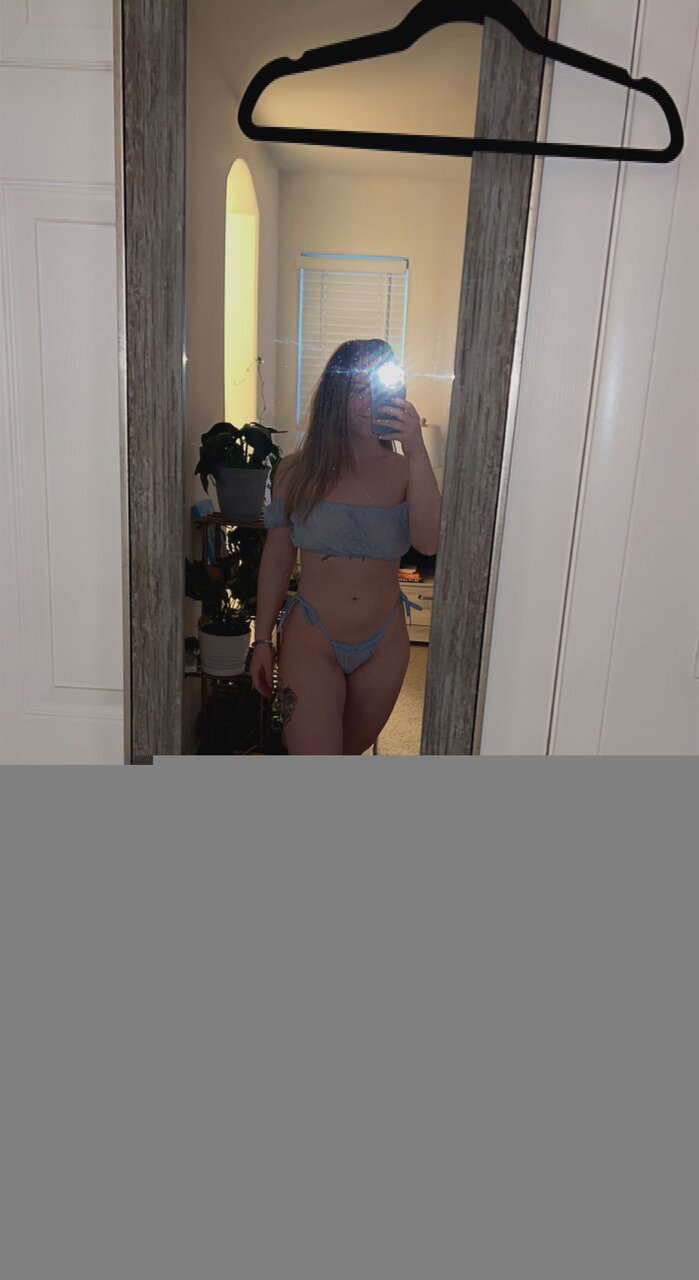 Babyylovebrie (@babyylovebrie), OnlyFans creator