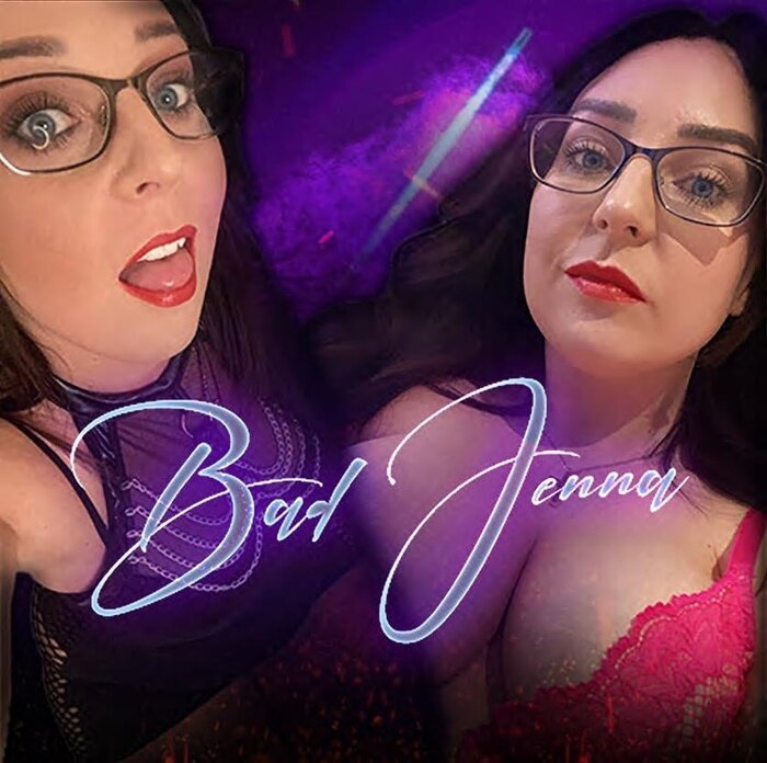 Badjenna (@bad_jenna), OnlyFans creator