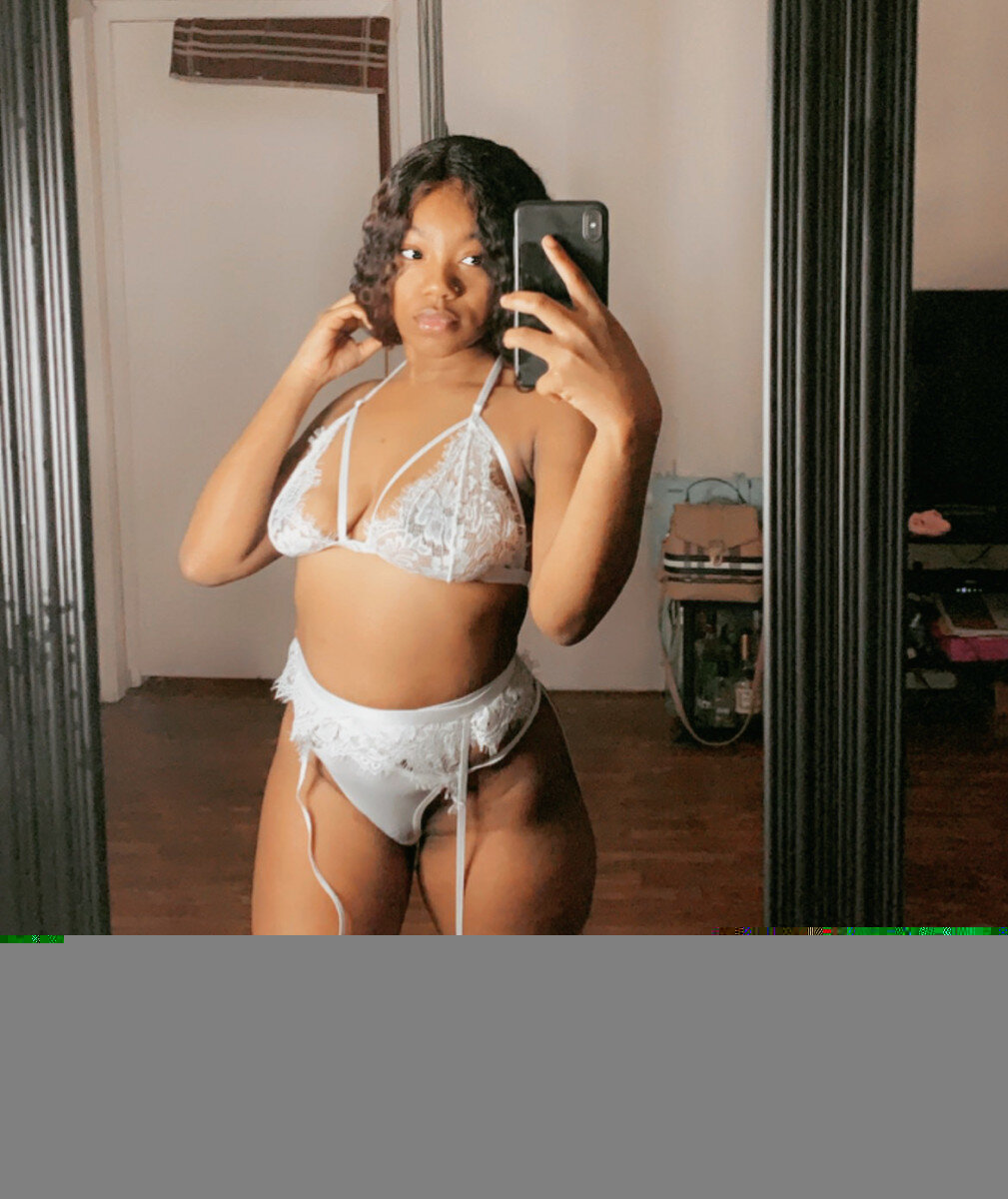 Baddieexx (@baddieexx), OnlyFans creator