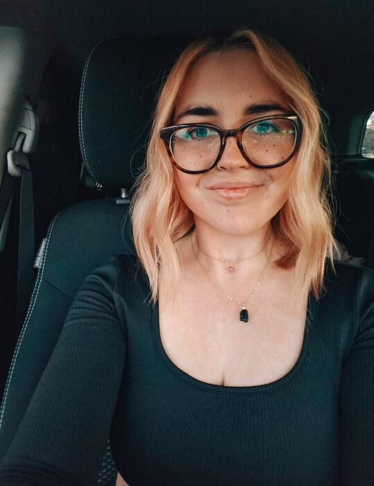 Badmamibre (@badmamibre), OnlyFans creator