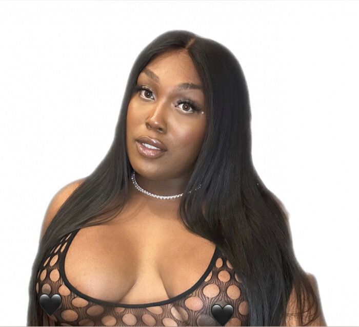 Badsexytsdoll (@badsexytsdoll), OnlyFans creator