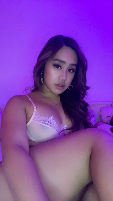 Baebykk (@baebykk), OnlyFans creator