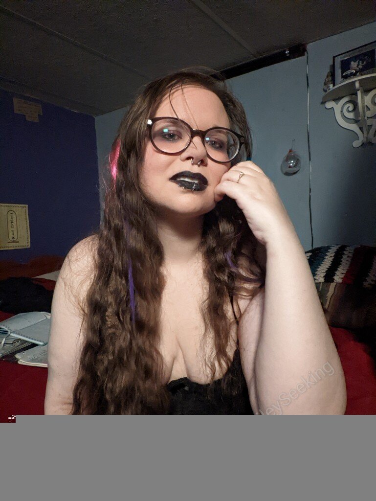 Baileyseeking (@baileyseeking), OnlyFans creator