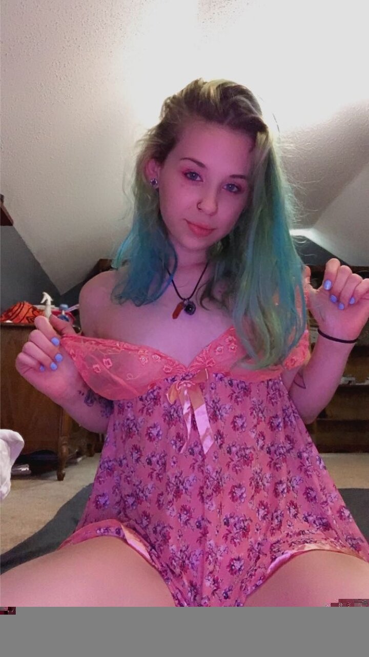 Bailyraine (@bailyraine), OnlyFans creator