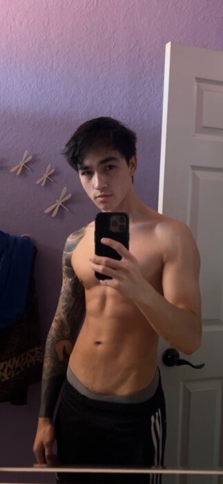 Ballsonsteroids (@ballsonsteroids), OnlyFans creator