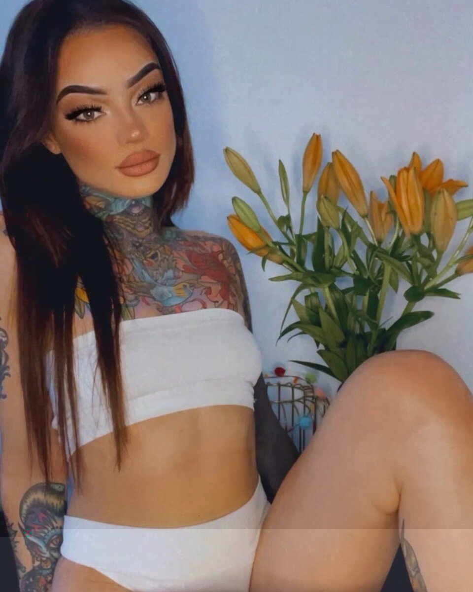 Bamandlily (@bam_and_lily), OnlyFans creator