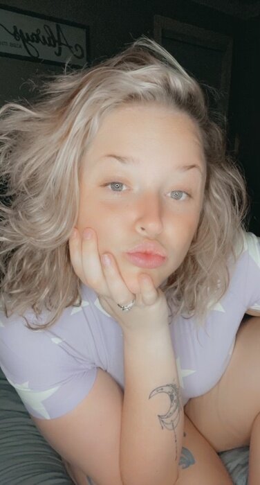 Bamaqueen22 (@bamaqueen22), OnlyFans creator