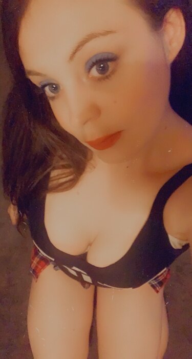 Bambisummer (@bambi-summer), OnlyFans creator