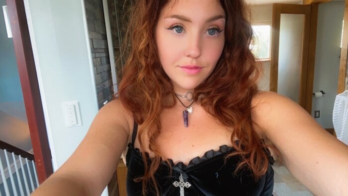Bananabell (@bananabell), OnlyFans creator