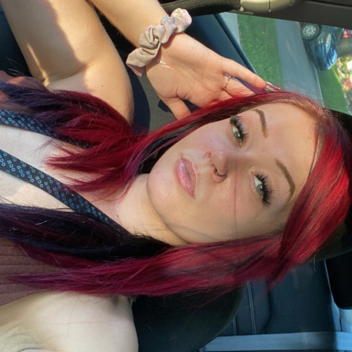 Bandzamakeherdance22 (@bandzamakeherdance22), OnlyFans creator