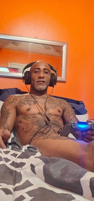 Bangbang26 (@bangbang26), OnlyFans creator