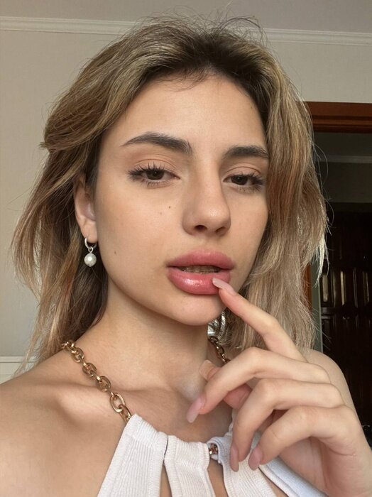 Barbielittledemon (@barbielittledemon), OnlyFans creator