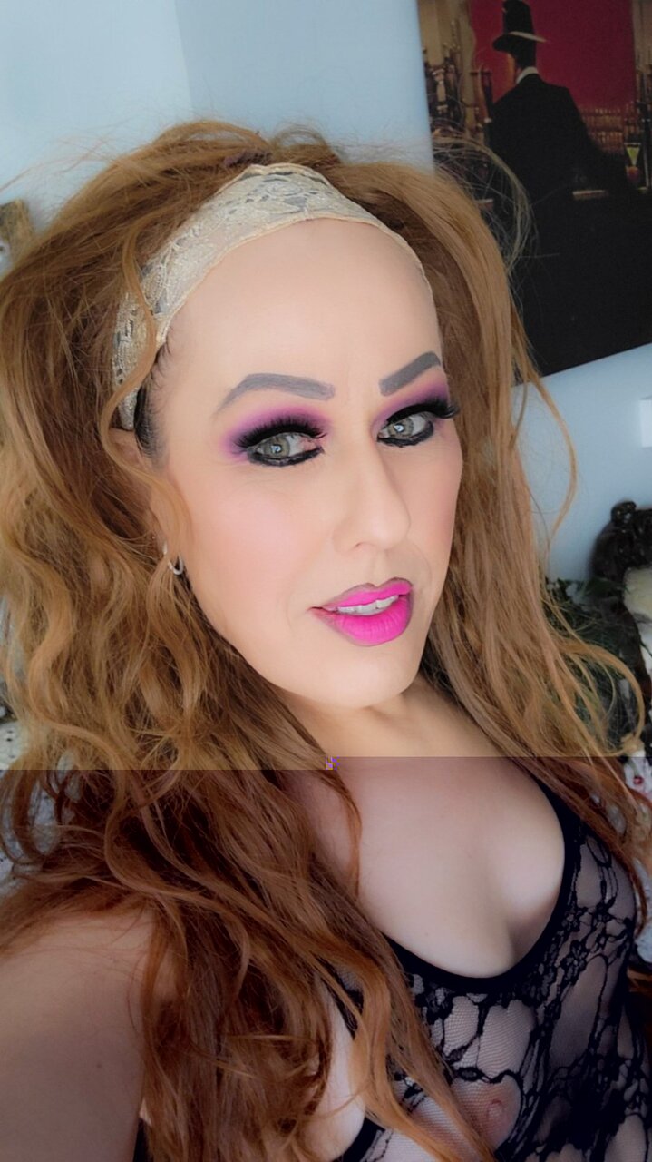 Barbiepalacios69 (@barbiepalacios69), OnlyFans creator