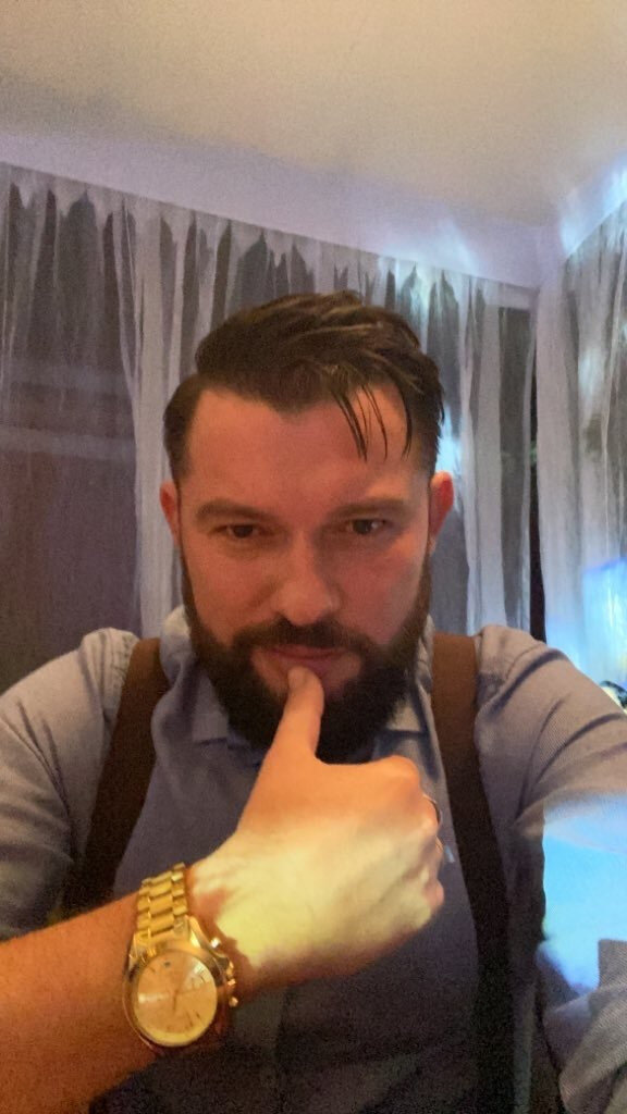 Barbonpoblanox (@barbon_poblanox), OnlyFans creator