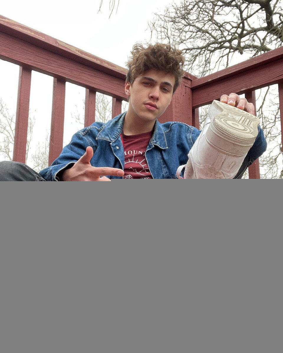 Basilgray (@basilgray), OnlyFans creator