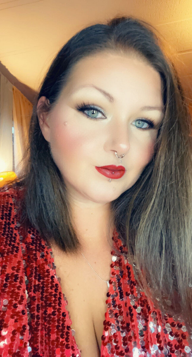 Bassgal39 (@bassgal_39), OnlyFans creator