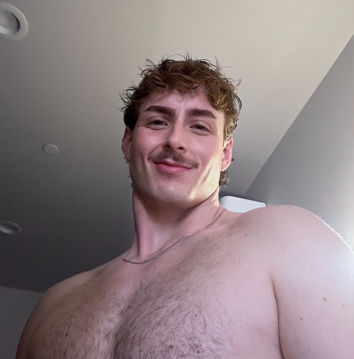 Batep0rn (@batep0rn), OnlyFans creator