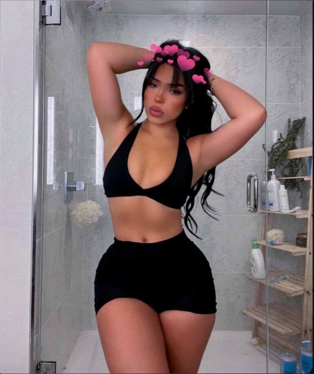 Bbgreli (@bbgreli), OnlyFans creator
