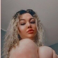 Bbwblondiexo (@bbwblondiexo), OnlyFans creator