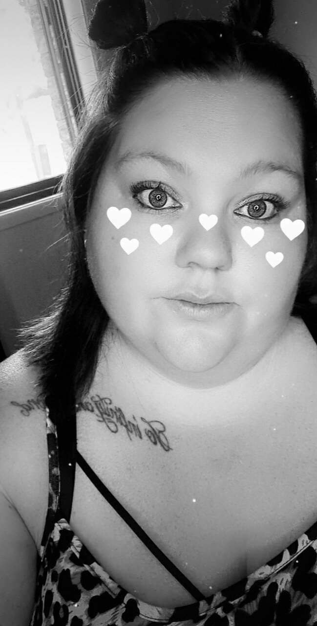 Bbwqueen9823 (@bbwqueen9823), OnlyFans creator