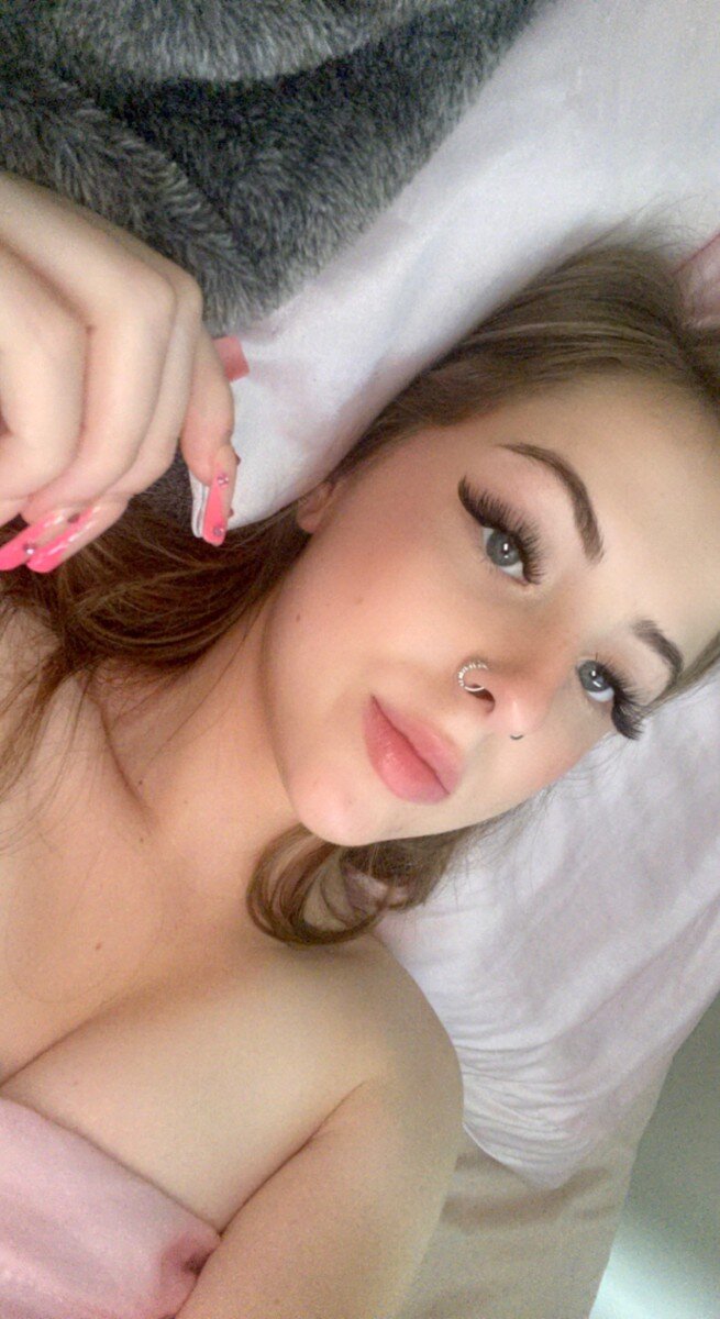 Bbykayy222 (@bbykayy222), OnlyFans creator