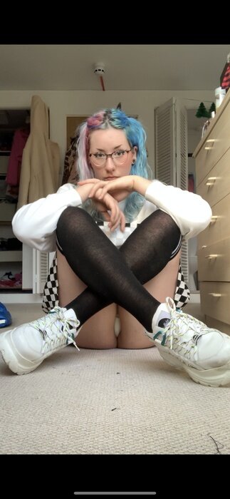 Bbypinx (@bbypinx), OnlyFans creator