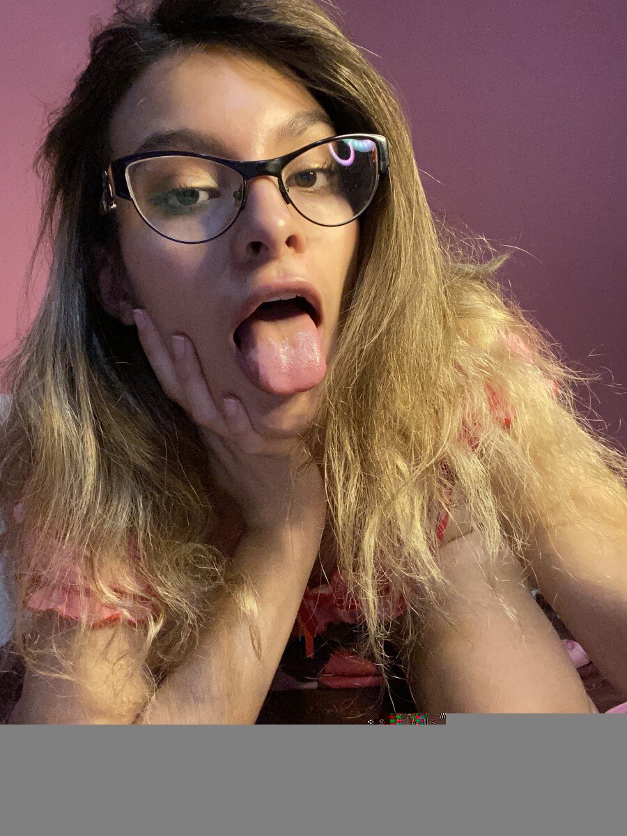 Beachbabyx (@beachbabyx), OnlyFans creator