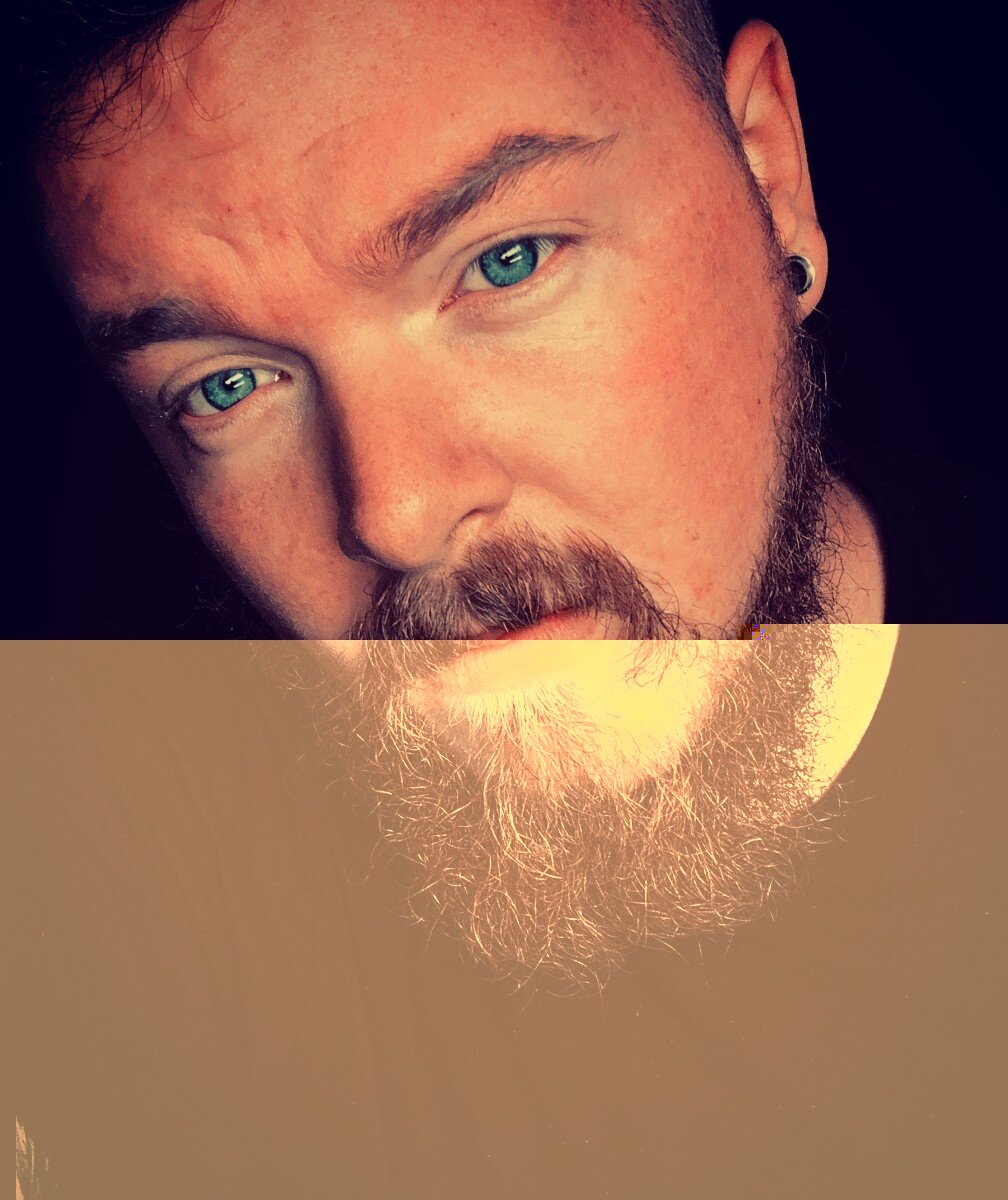 Beardedbaddy (@bearded_baddy), OnlyFans creator