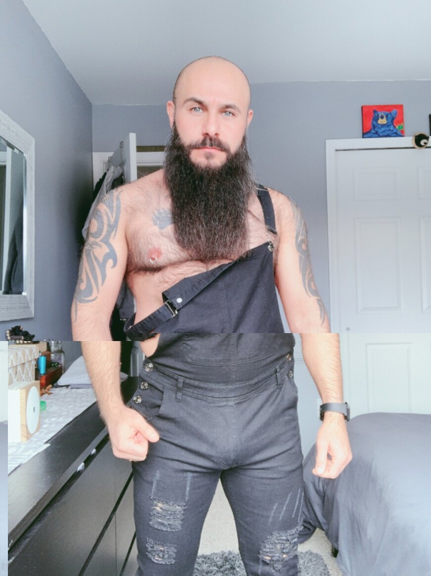 Beardedbearman (@beardedbearman), OnlyFans creator