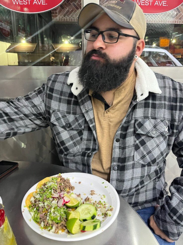 Beardedmex90 (@beardedmex90), OnlyFans creator
