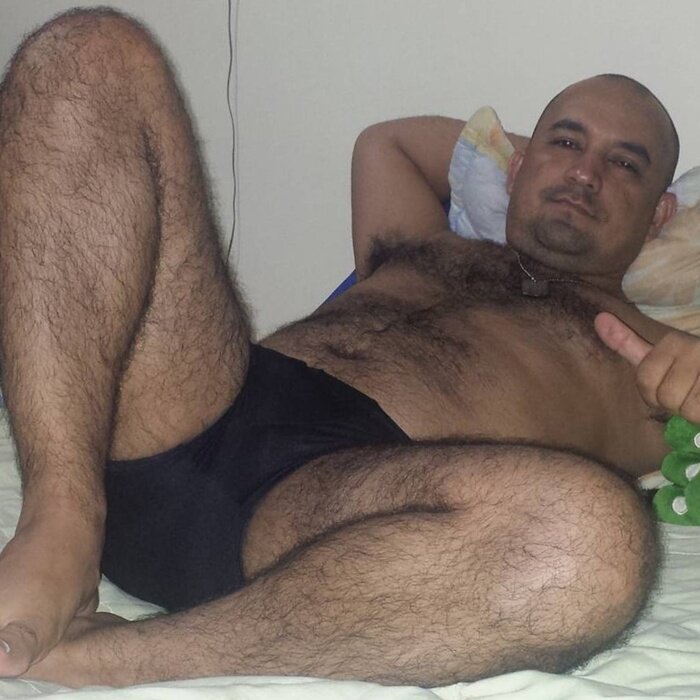 Bearoso79 (@bearoso79), OnlyFans creator
