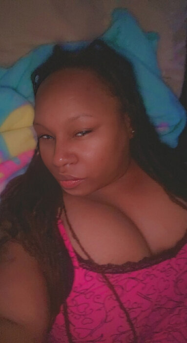 Beautifullyflawed713 (@beautifullyflawed713), OnlyFans creator