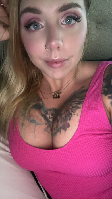 Bebebluff13 (@bebebluff13), OnlyFans creator