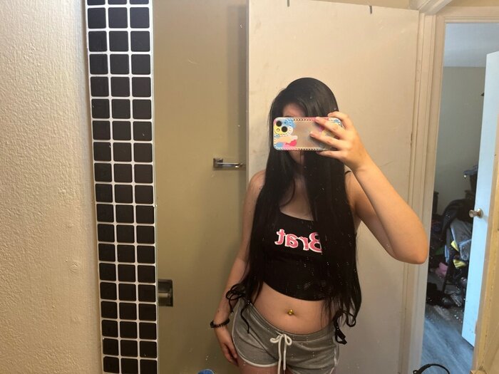 Beccabrooks (@beccabrooks), OnlyFans creator
