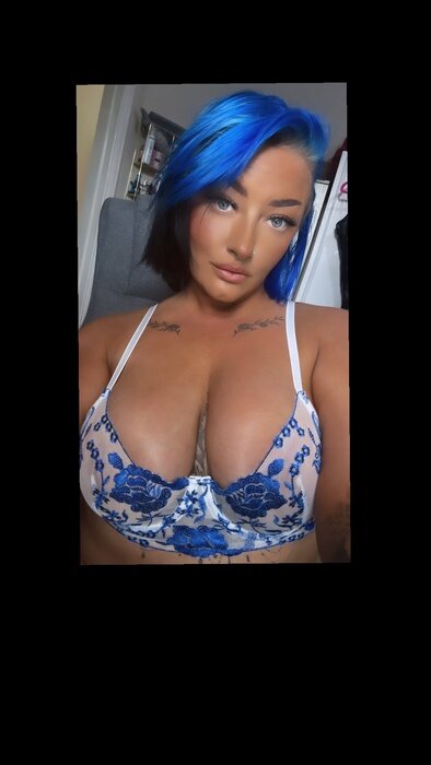 Beck95 (@beck-95), OnlyFans creator
