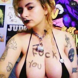 Beckieheckie (@beckieheckie), OnlyFans creator