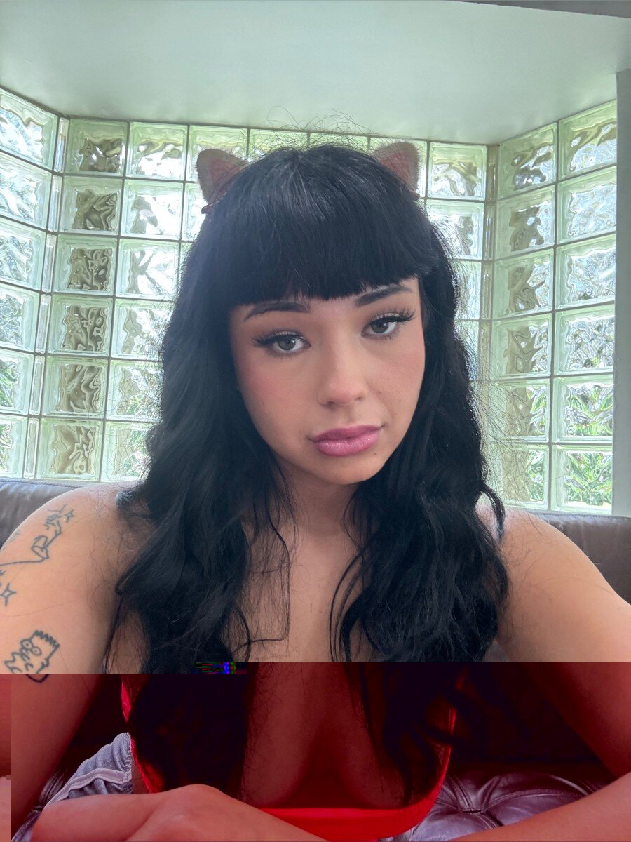 Becthebarbie (@becthebarbie), OnlyFans creator