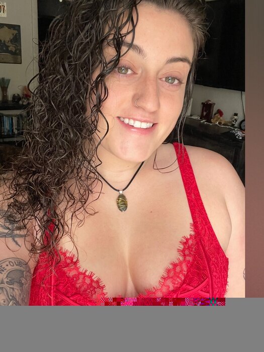 Bellarosexo (@bella.rose.xo), OnlyFans creator