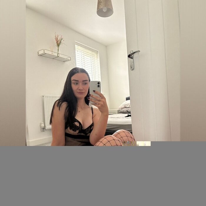 Bella97xo (@bella97xo), OnlyFans creator
