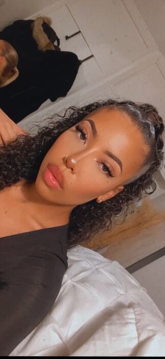 Bellabrownex (@bella_brownex), OnlyFans creator