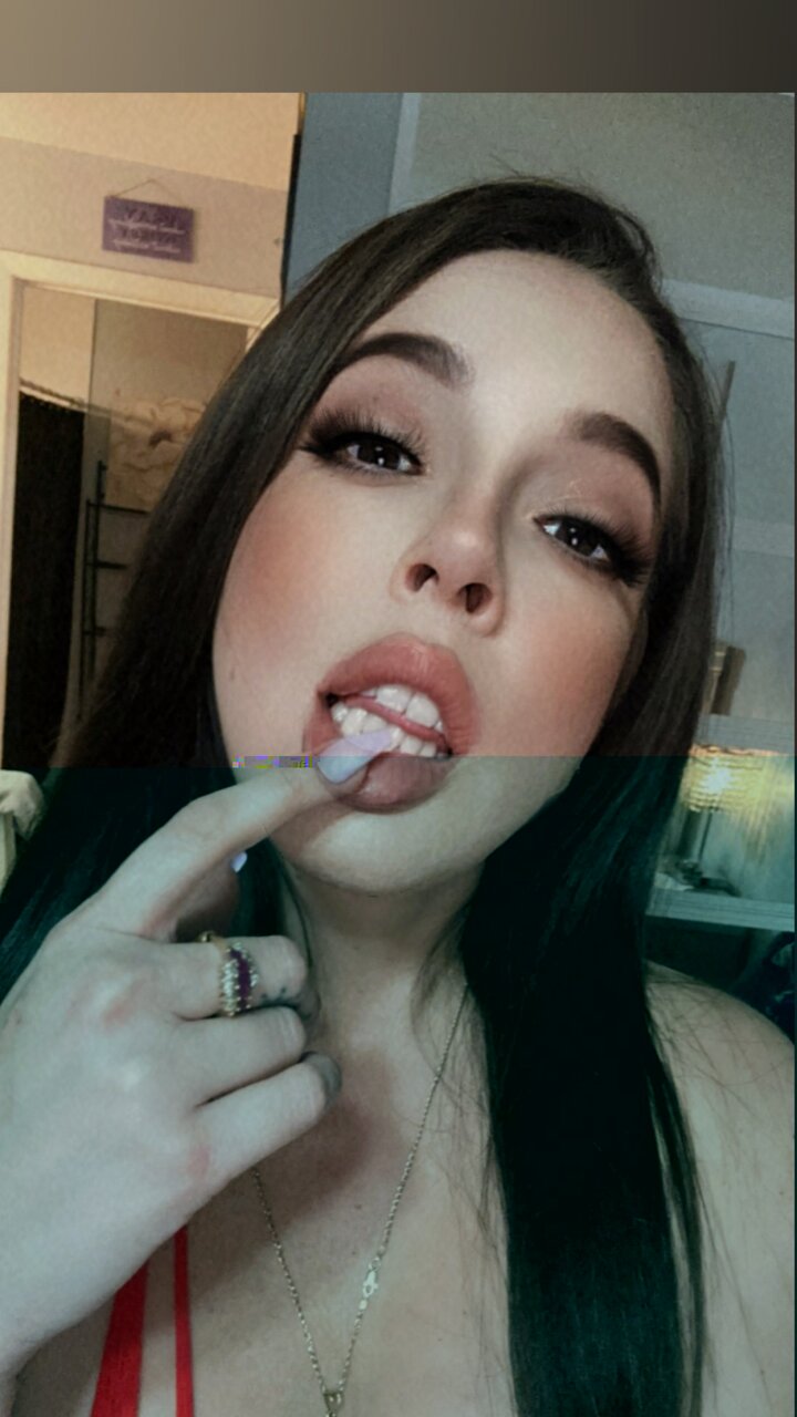 Bellabalaxo (@bellabalaxo), OnlyFans creator