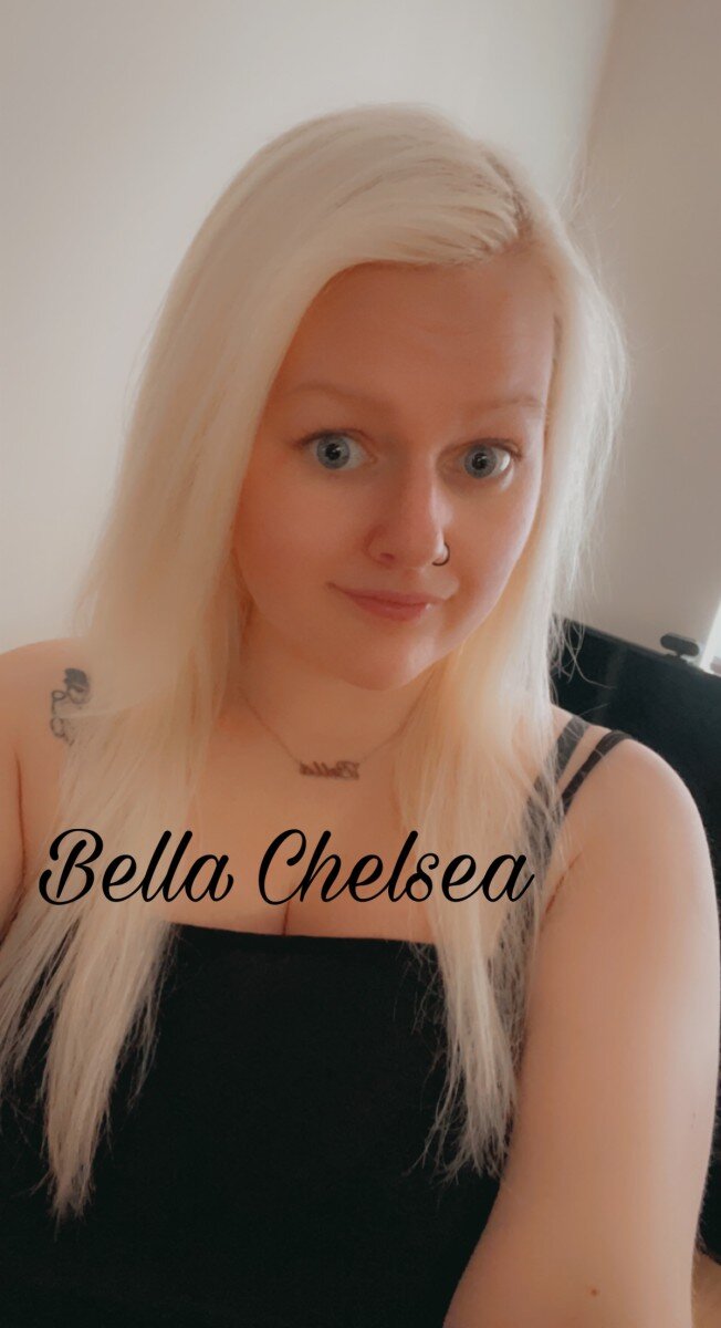 Bellachelsea (@bellachelsea), OnlyFans creator